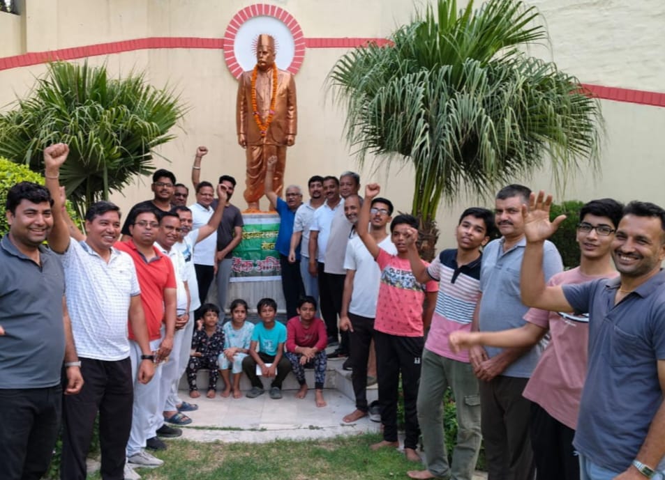 Death anniversary of the founder of Rashtriya Swayamsevak Sangh observed