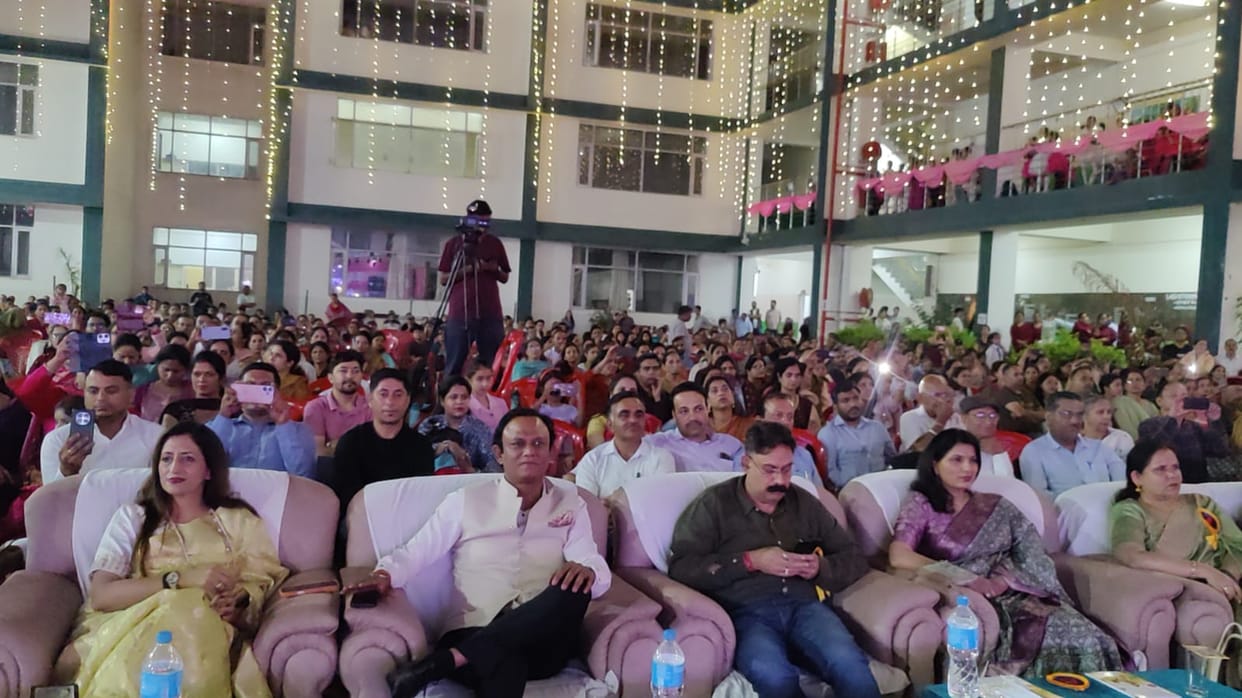 An evening adorned with cultural performances; 550 students showcased their talent.