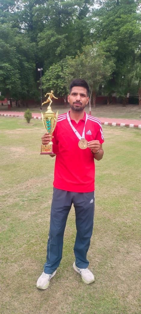 Pritam from Mandhana village won gold in the marathon.