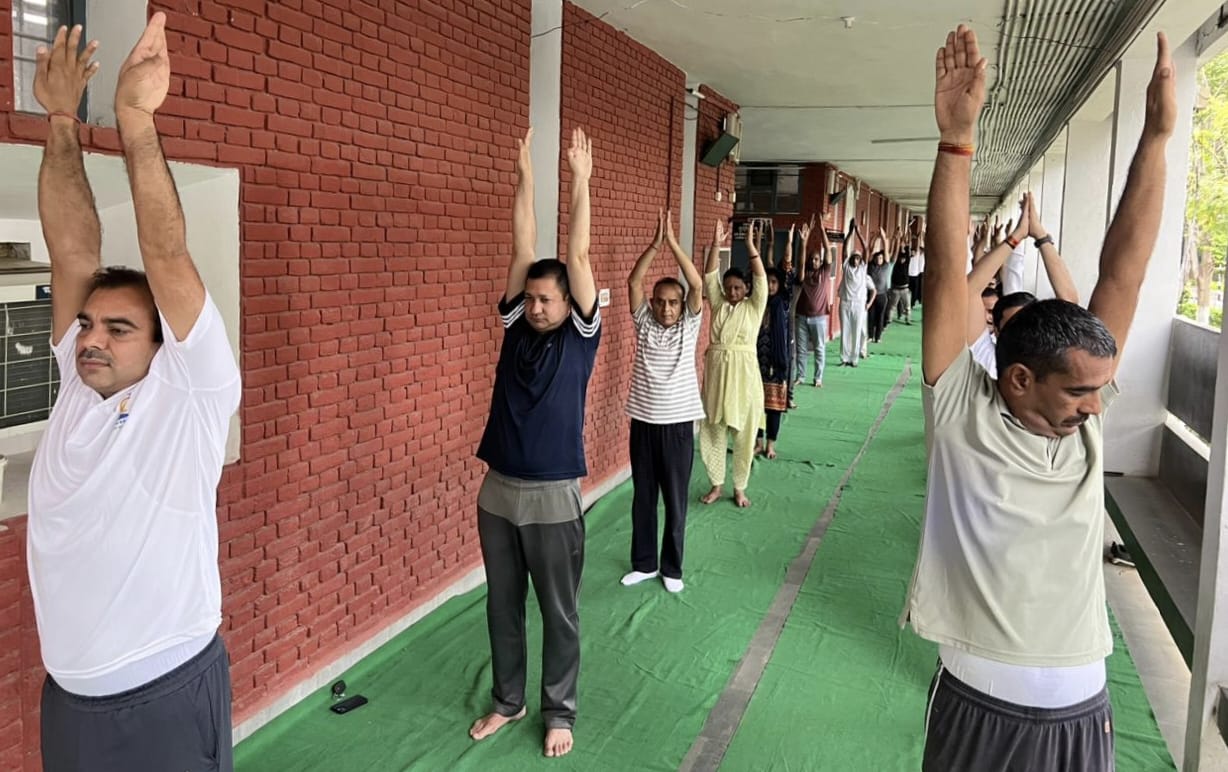 Judges pledged to lead a healthy life.