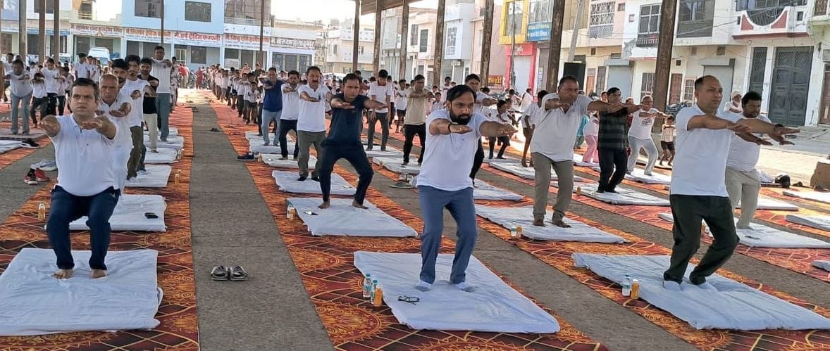Yoga provides spiritual, soulful and mental strength: Devendra Atri