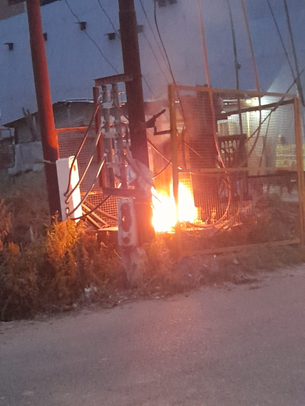 Electricity was available for only two hours at night; people could not sleep due to the heat.
