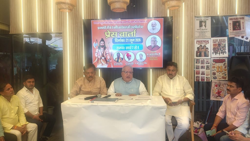 National unity strengthened by revoking Article 370: Kalraj Mishra