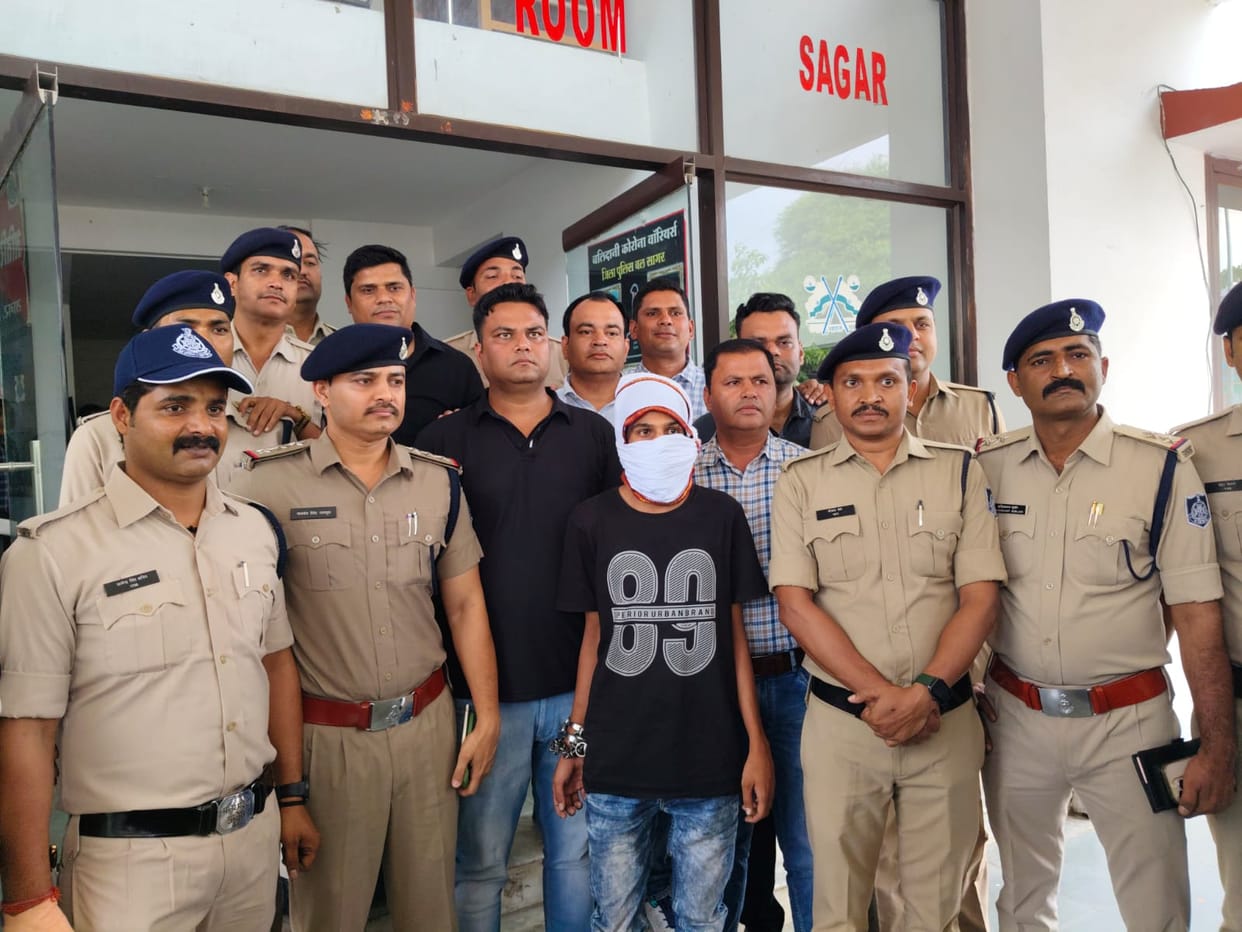 High-profile murder case in Sagar: Two wanted criminals, each carrying a reward of ₹10,000, arrested;