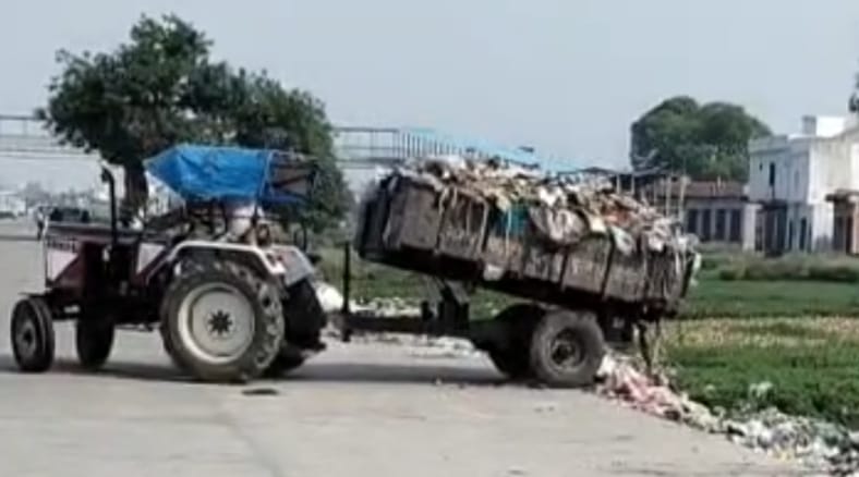 Three vehicles caught dumping garbage on railway premises.
