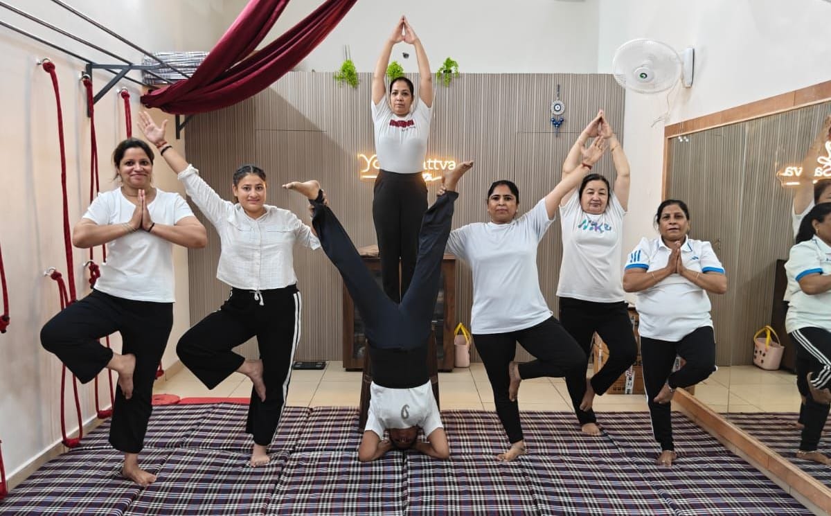 Women pledged to adopt a healthy lifestyle
