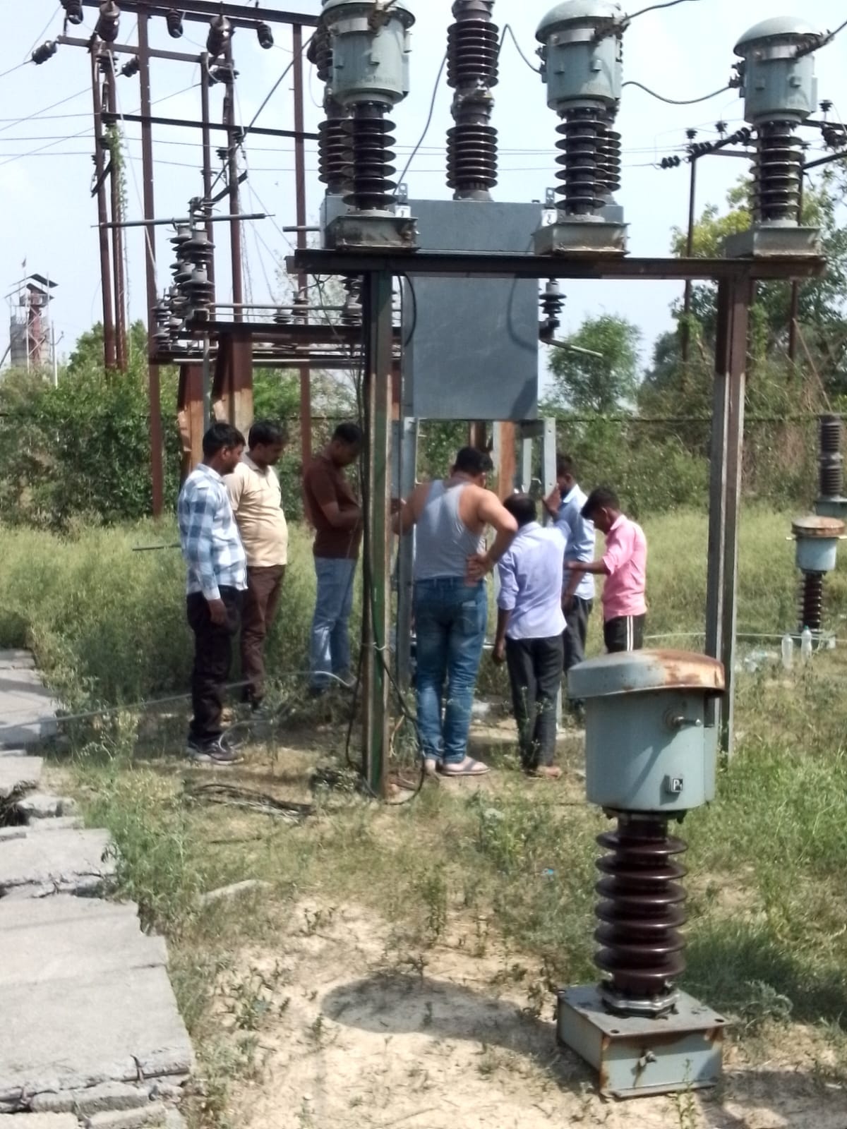 Power outage due to breaker replacement; local fault compounded the problem.