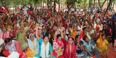 Protest outside the Secretariat against the demolition drive in Nehru Colony.