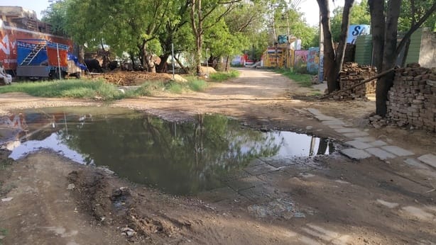 Lack of wastewater drainage in Duloth Jat; villagers distressed.