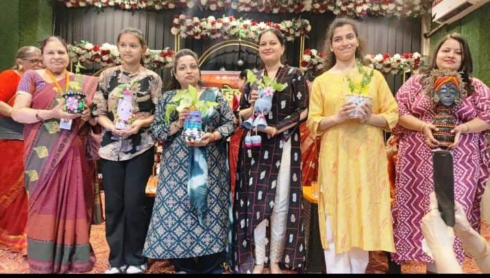 Craftsmanship discovered in waste; women give a new lease of life to discarded items.