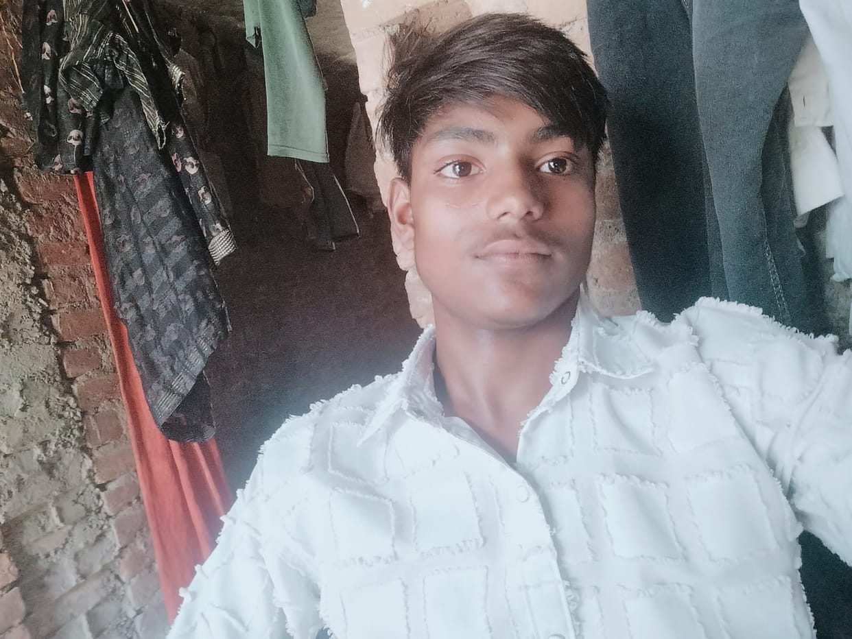 Groom's younger brother dies of electrocution; wedding halted.