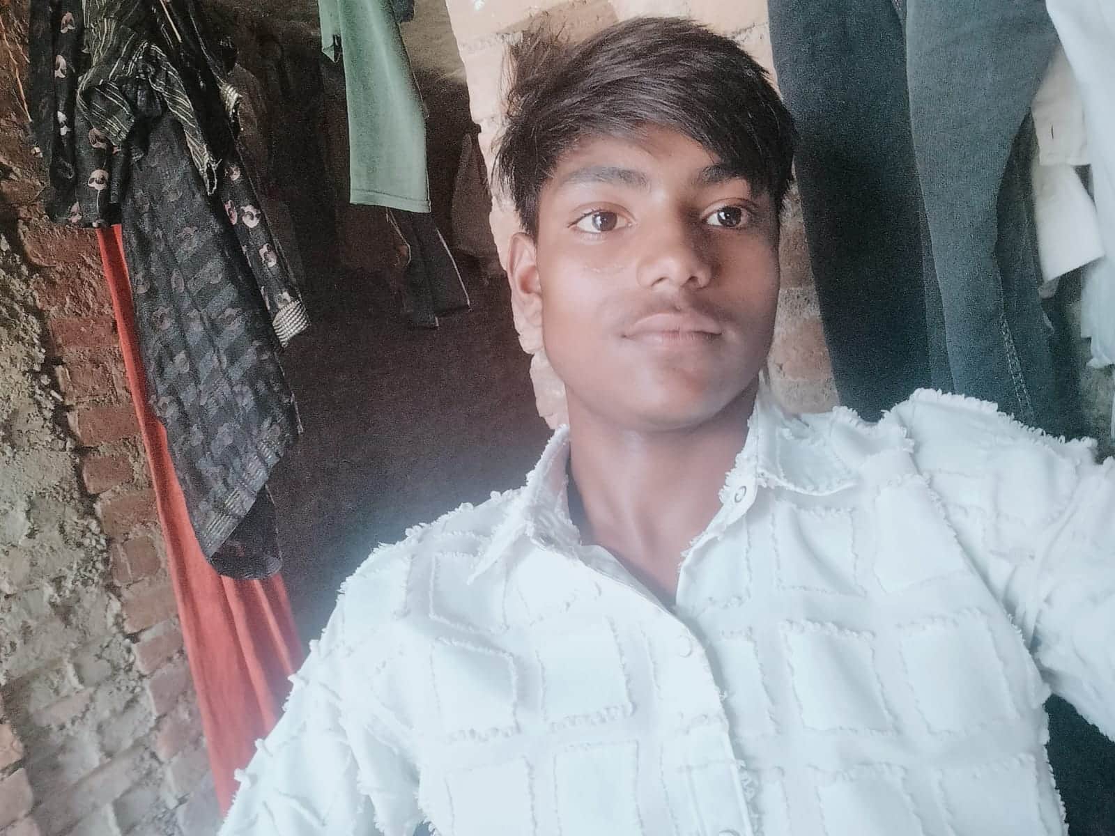 मृतक आनंदबाबू का फाइल फोटो। स्रोत: परिजन