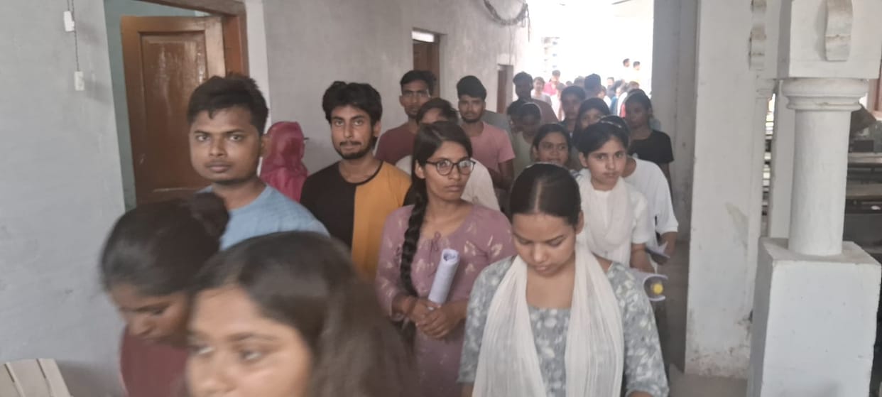 NEET UG: Physics current makes students sweat