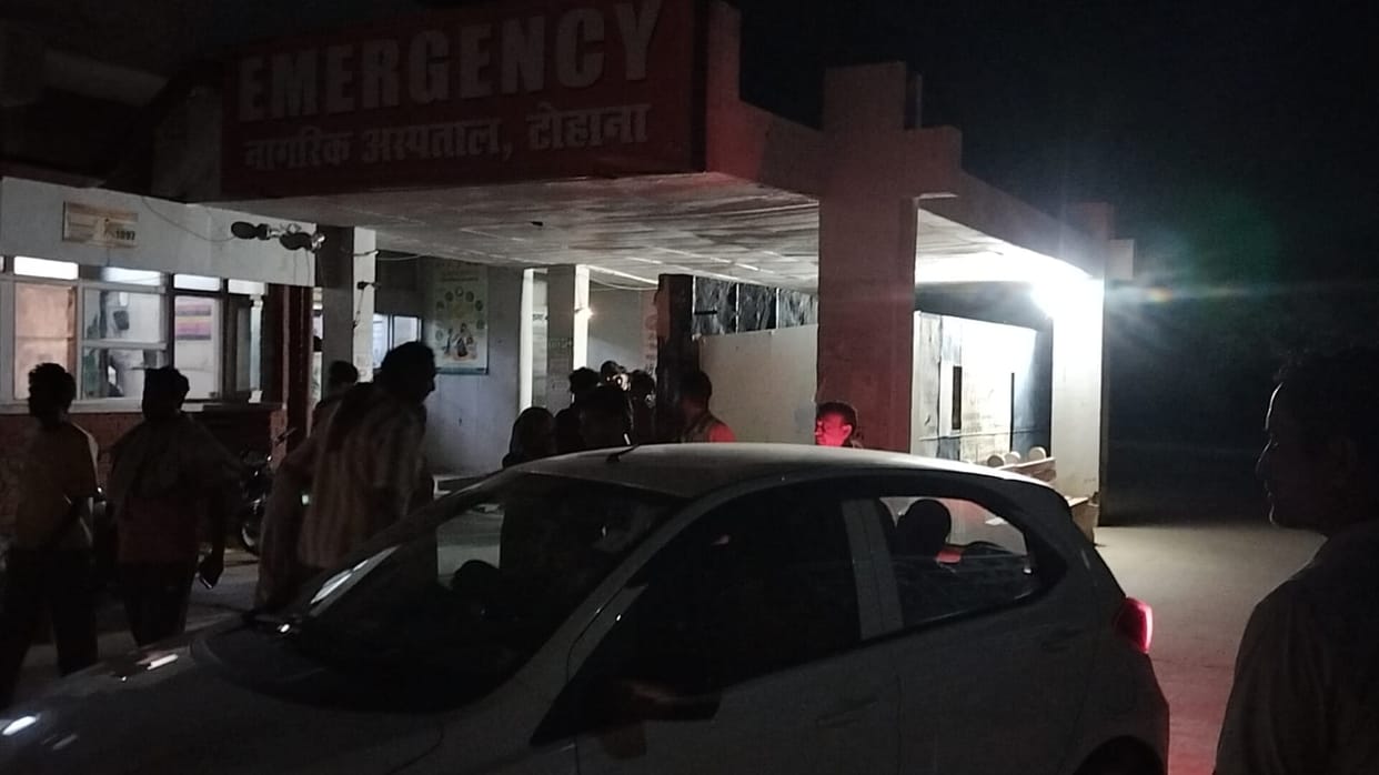 Two dead, two critically injured in head-on collision between two motorcycles