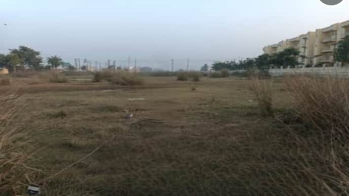 दिल्ली रोड&nbsp;स्थित&nbsp;कांशीराम&nbsp;कॉलोनी&nbsp;के&nbsp;पास&nbsp;अंतरराज्यीय&nbsp;बस&nbsp