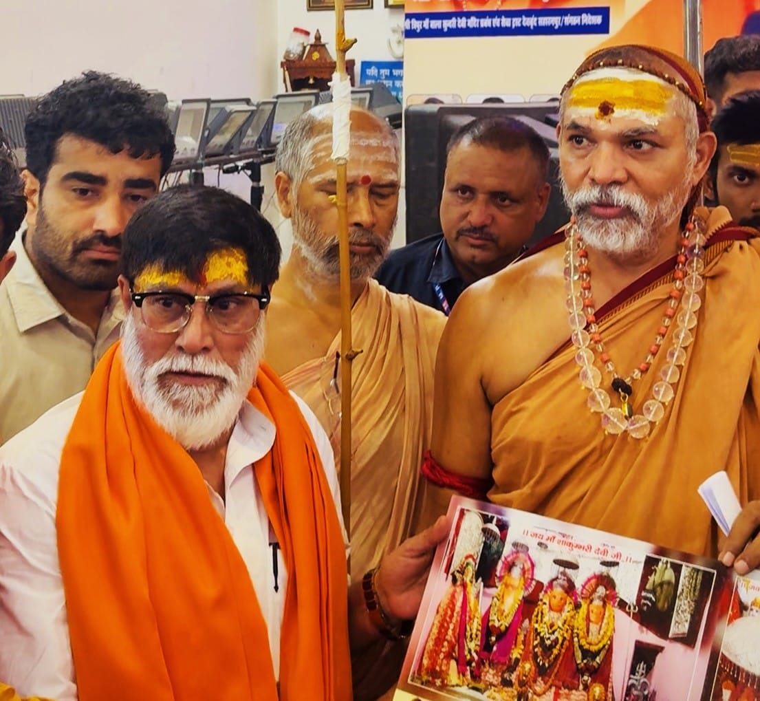 Strict laws should be enacted against cow slaughter, and 'Gomata' (Mother Cow) should be granted the status of 'National Mother': Jagadguru Avimukteshwaranand.