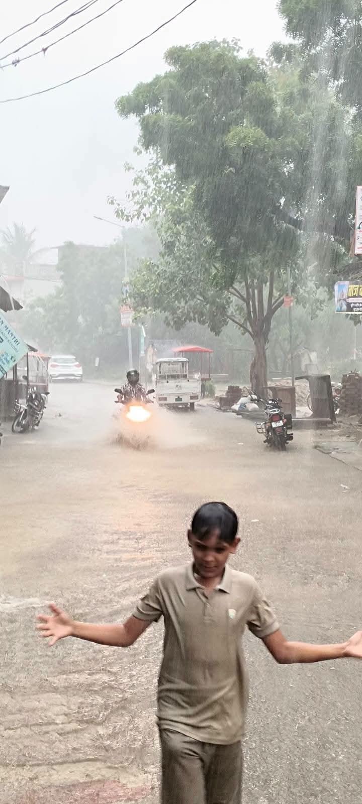Hail and electricity poles fell along with the rain.