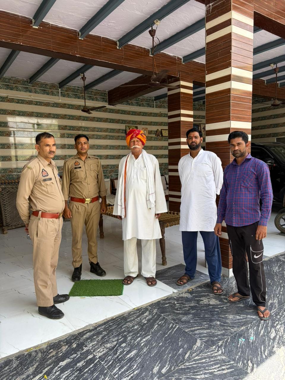 Farmer leaders on their way to meet the CM placed under house arrest.