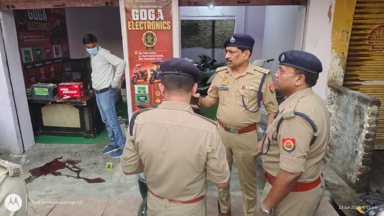 Gangster shot dead in revenge for father's murder.