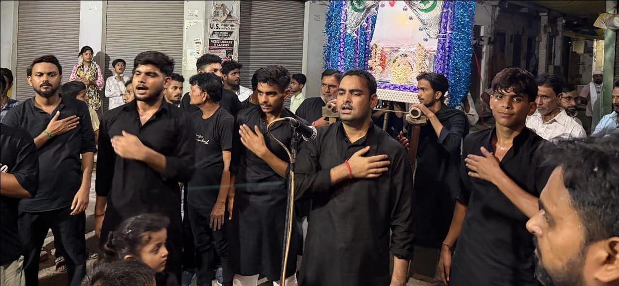 A cradle procession was taken out in memory of Hazrat Ali Asghar, leaving the eyes of the faithful moist with tears.