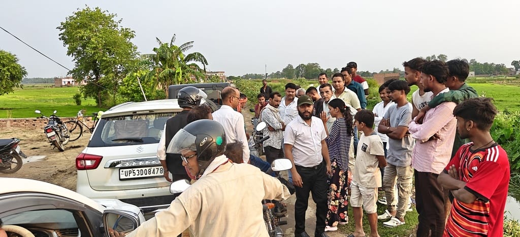 Young woman from Nepal attempts suicide by jumping in front of a moving vehicle.
