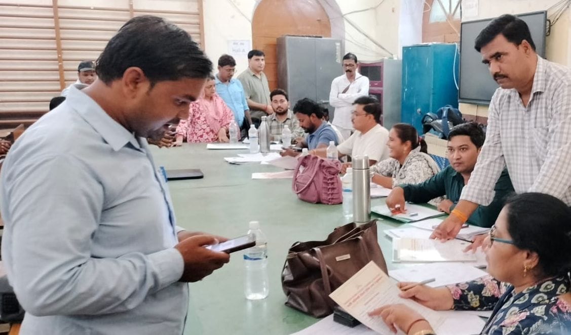 Counseling for candidates missed in the ECCE educator recruitment; 41 out of 112 attended.