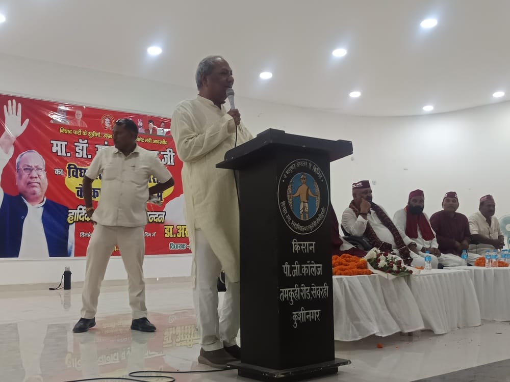 Called for strengthening booths to enhance the community's political participation.