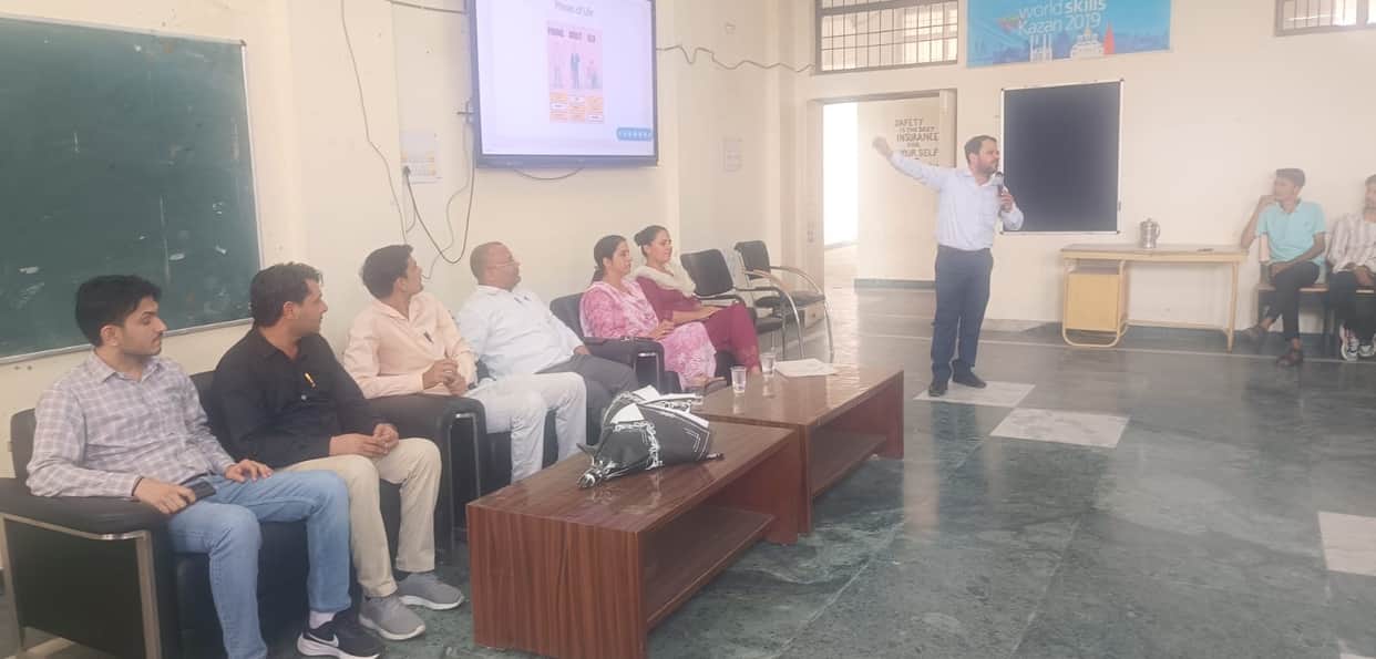 Inspired the students of Government ITI to think positively
