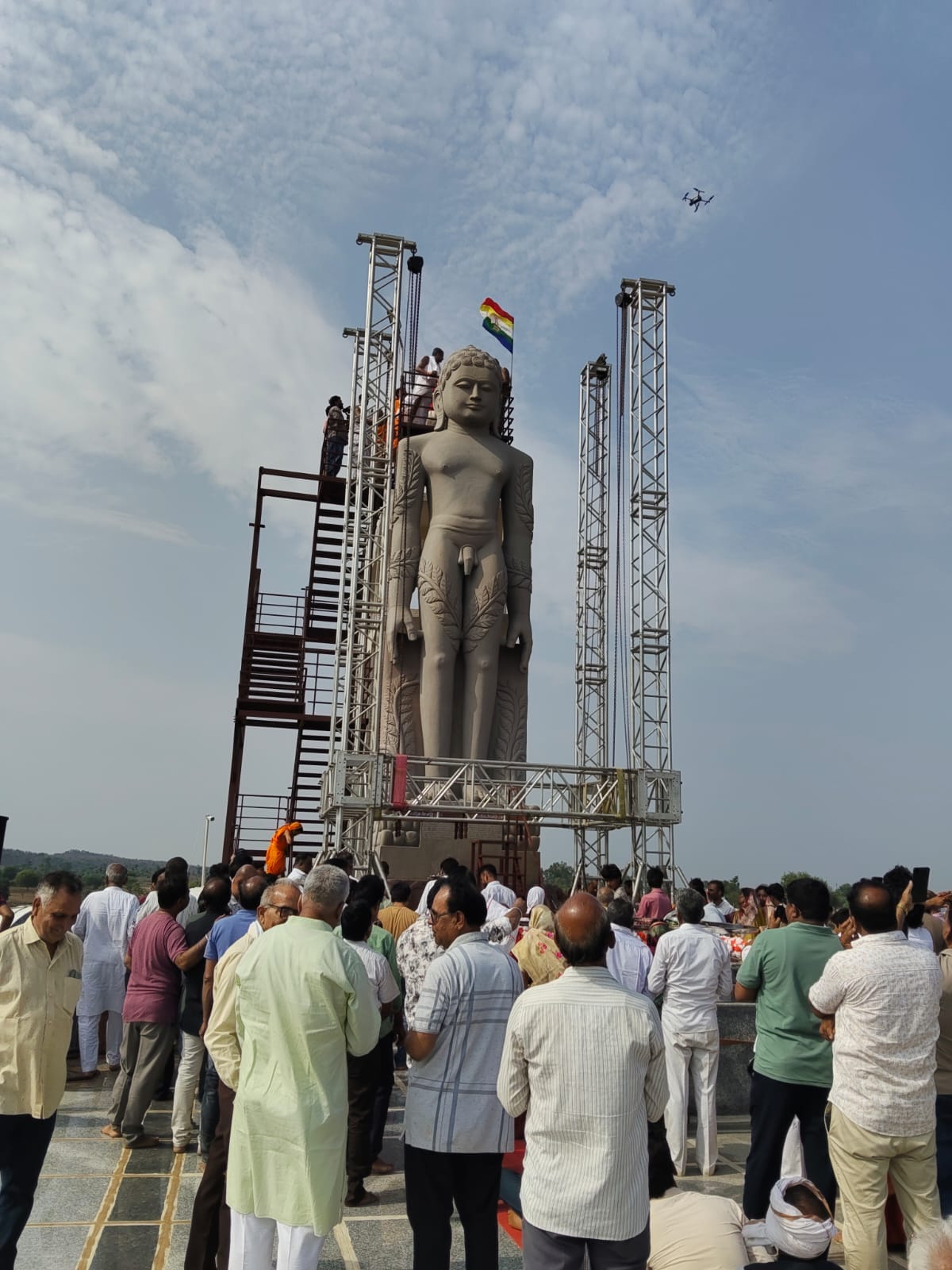 Guna: सात साल की प्रतीक्षा हुई पूरी, 1008 कलशों से गूंजा गुना; बाहुबली के महामस्तकाभिषेक का बना इतिहास