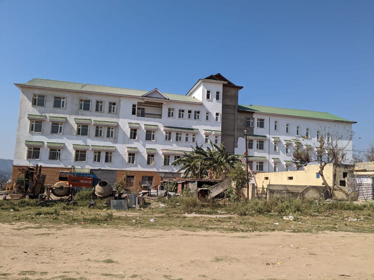 100-bed Baddi Hospital: Facilities incomplete; referring critical patients becomes a necessity.