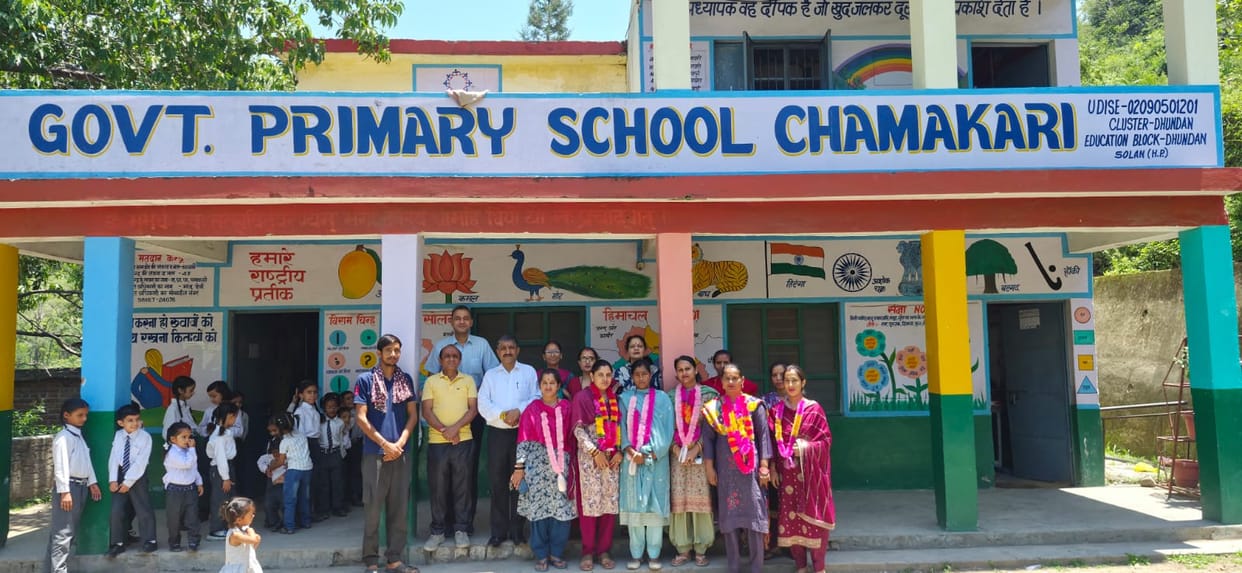 SMC formed at Chamakdi School; Aarti becomes Chairperson.