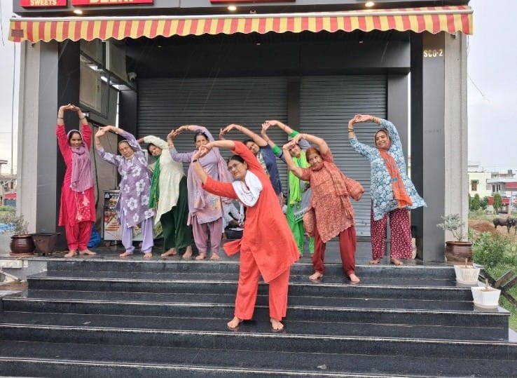 Women participated enthusiastically in the camp.