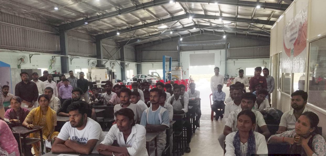 123 youths got jobs at the job fair