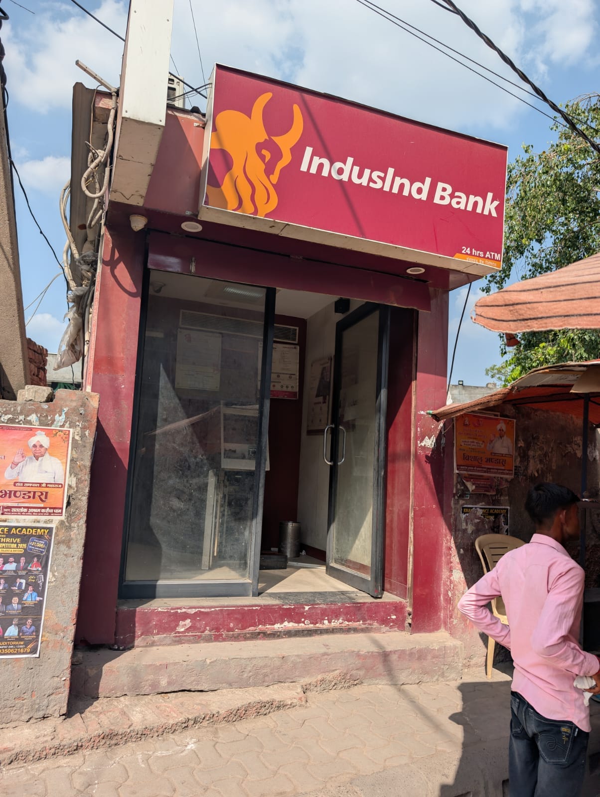 Rs 20.17 lakh stolen after cutting open ATM with a gas cutter.