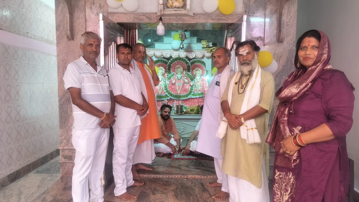 Community feast organized on the anniversary of the Shri Ram Temple consecration.
