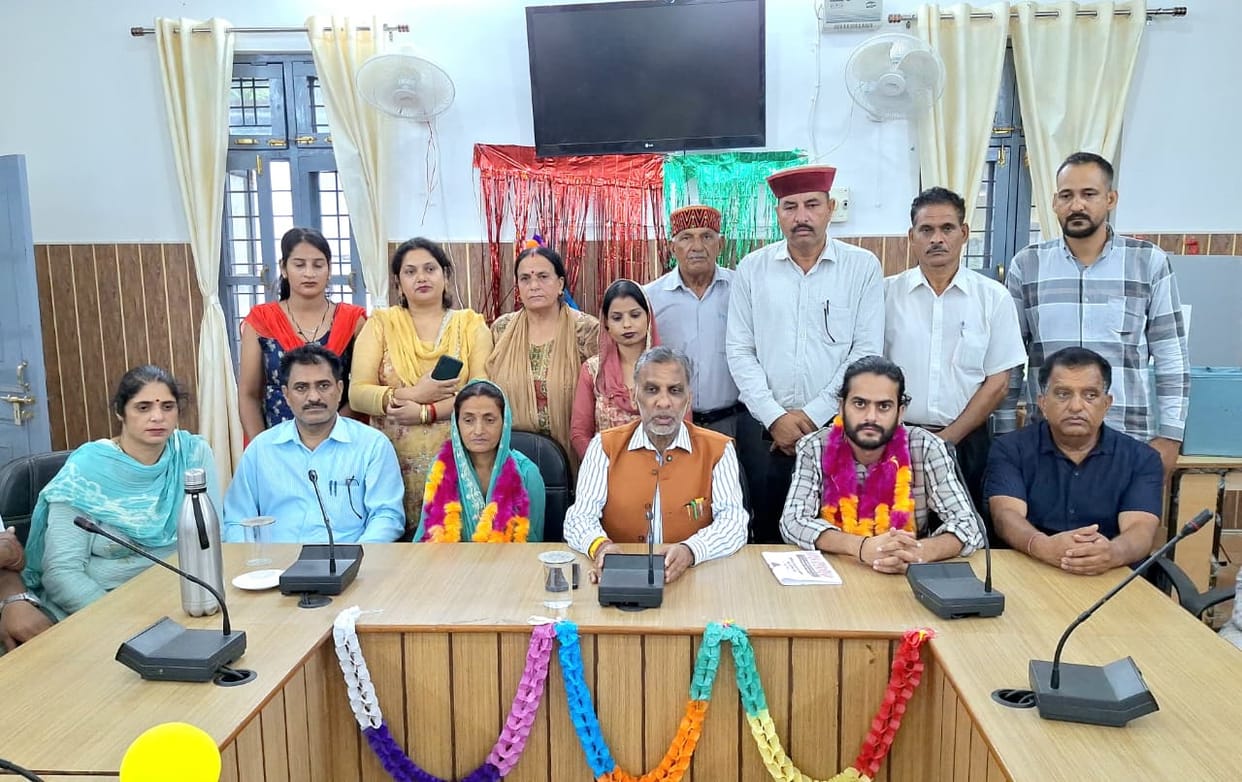 BJP captures Jhandutta Panchayat Samiti; Sheila Devi elected Chairperson and Shobhit Dhiman Vice-Chairperson.