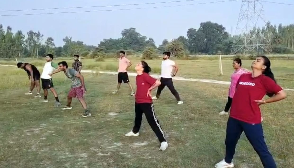 Youths have stepped up their pace for the police recruitment physical test.