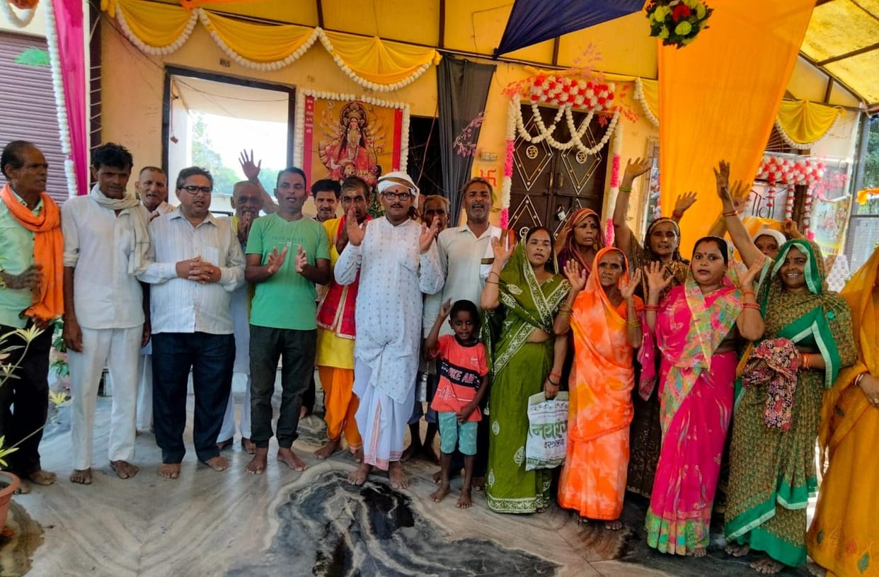 A massive surge of devotees filled Shukarkshetra; thousands undertook the Panchkosi Parikrama.