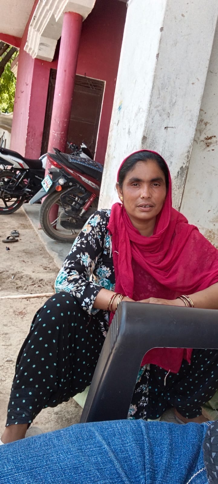 Woman dies due to wrong treatment; highway blocked