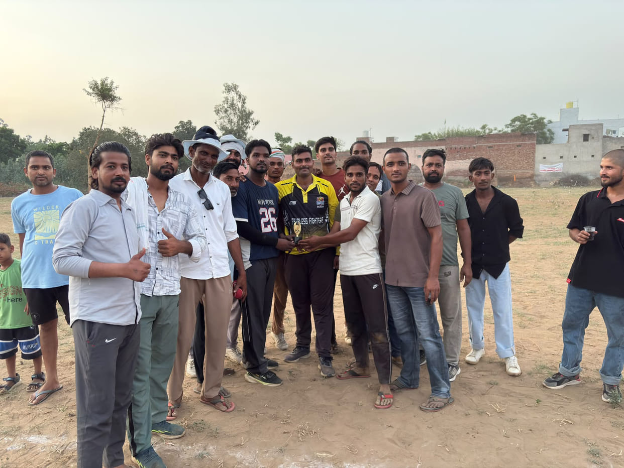 Sikhaida won the cricket match by 25 runs.