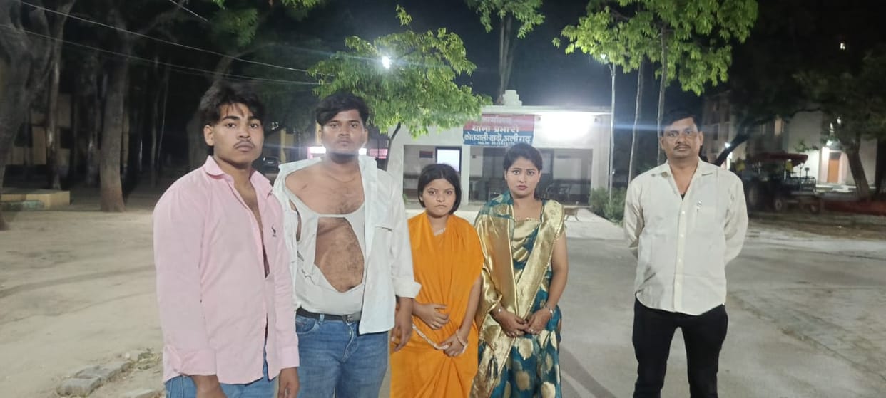 Dispute escalates over mud splashes; wedding guests beaten up.