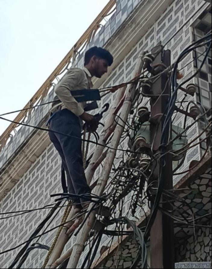 Power supply disrupted due to a burnt-out cable, snapped wires, and blown jumpers