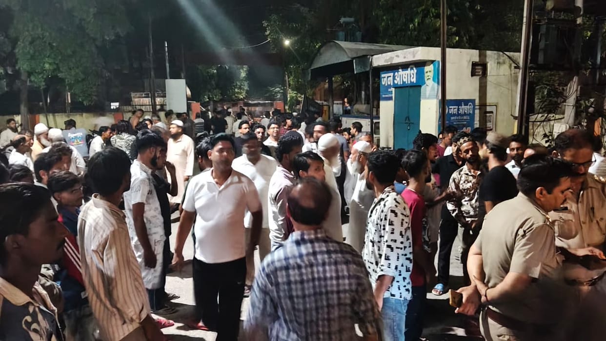 Youth commits suicide by shooting himself in Sardhana.