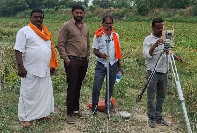 Setu Nigam conducted a survey for the construction of a bridge at Godamghat in Ratanpura.