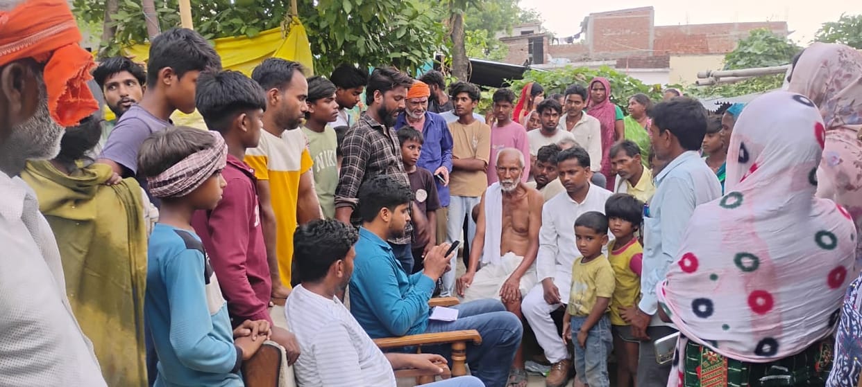 First mother separated, now father also left, five innocent eyes floating uncertain future
