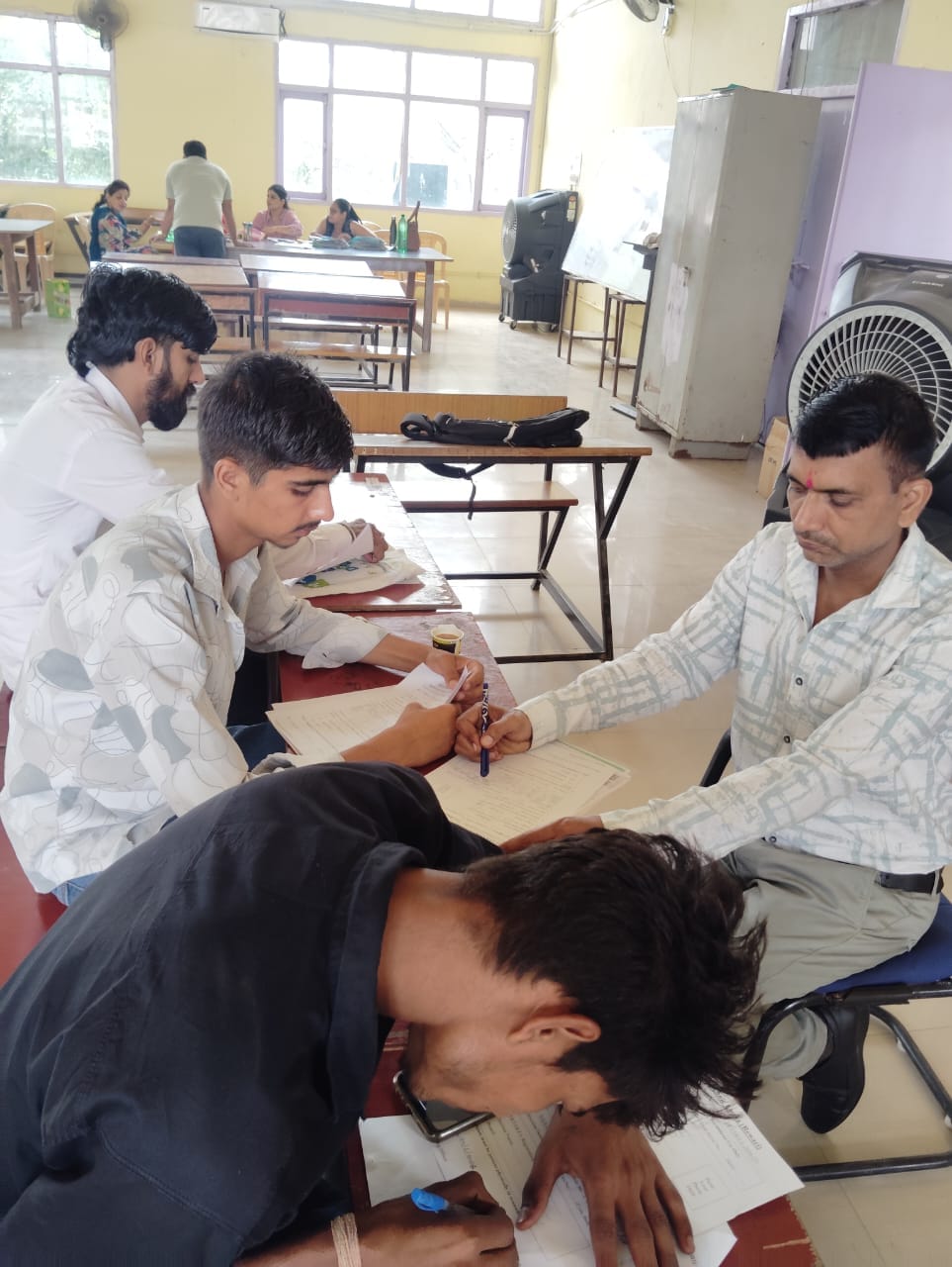 First phase of counseling completed; 389 deposited fees at Lisana-Dhamlawas.