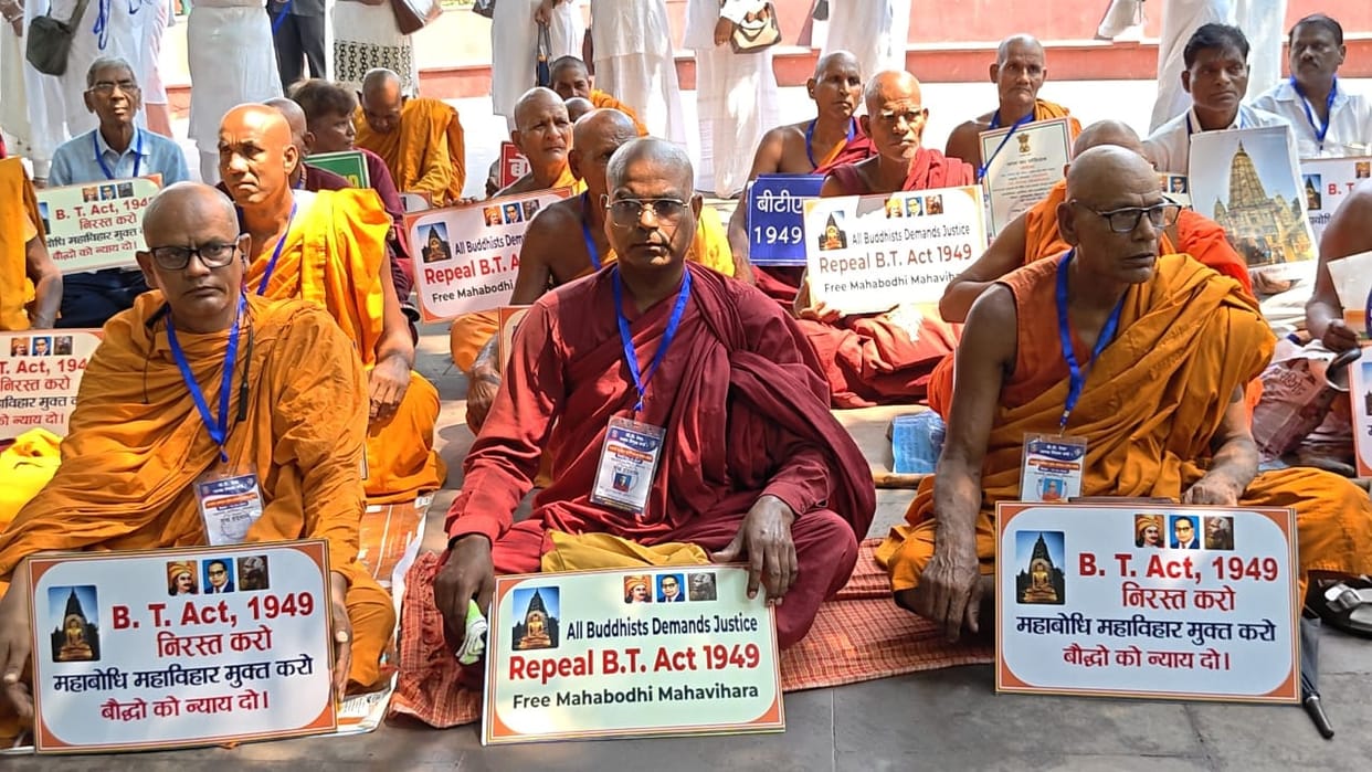 buddhist monks hunger strike demand repeal bt act 1949 mahabodhi temple 500 days today bihar news