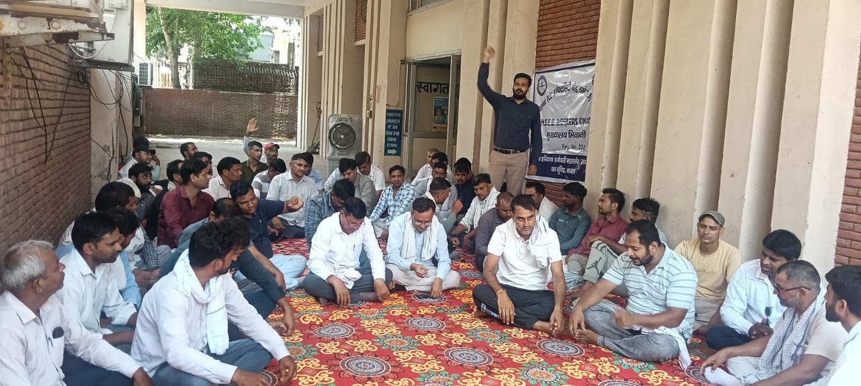 Circle-level demonstration on the 30th; Power Minister to be gheraoed on July 2.