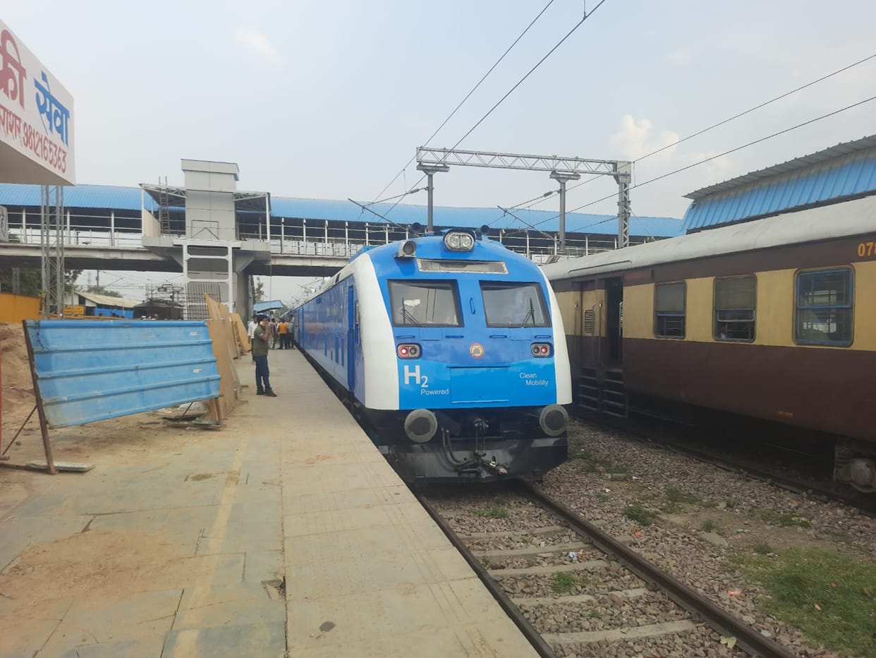 Trial: Hydrogen train run at 120 kmph between Sabzi Mandi and Sonipat.