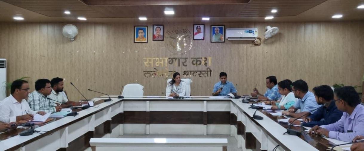 Prepare proposals only for essential construction works: DM
